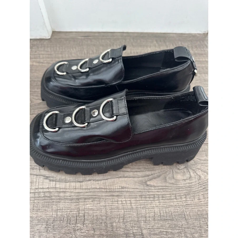ASOS DESIGN Womens Black Chunky D-Ring Lug Sole Loafers Square Toe Size 7